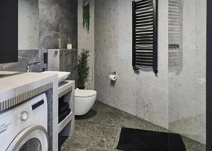 U Ewy- Free Parking Свиноуйсьце